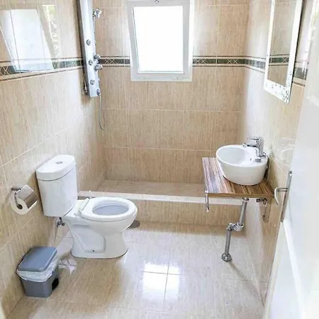 Burganvilla Holiday home *