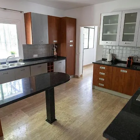 بيت للعطل Burganvilla