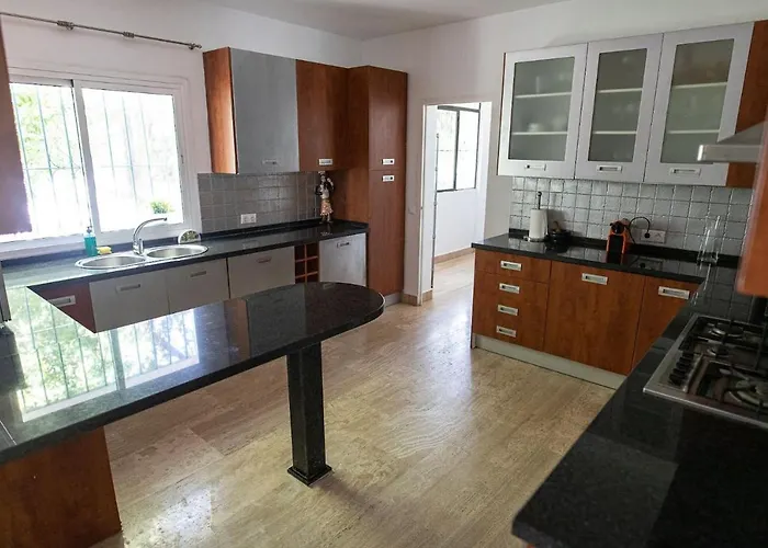 بيت للعطل Burganvilla