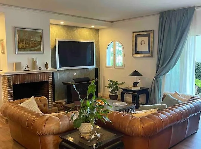 Burganvilla بيت للعطل